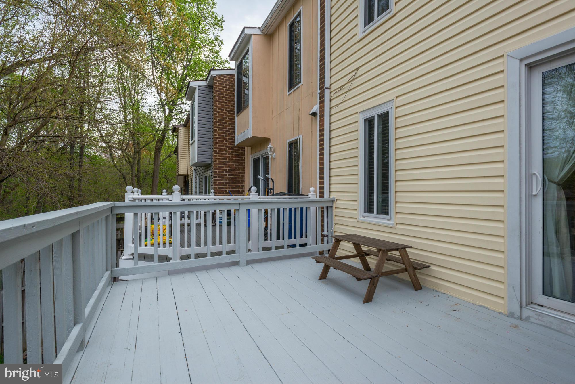 CHESTNUT HILLS - Residential