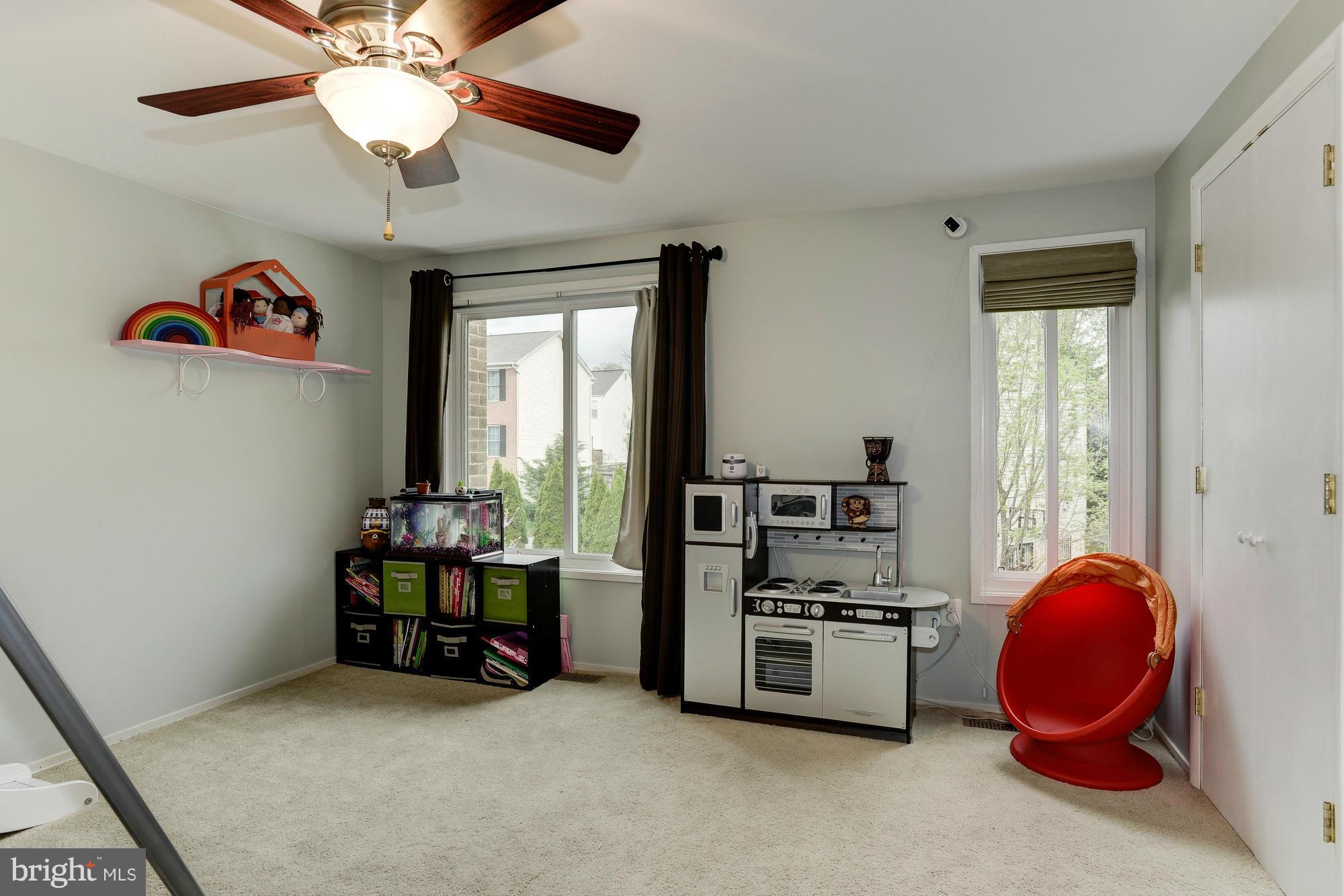 CHESTNUT HILLS - Residential