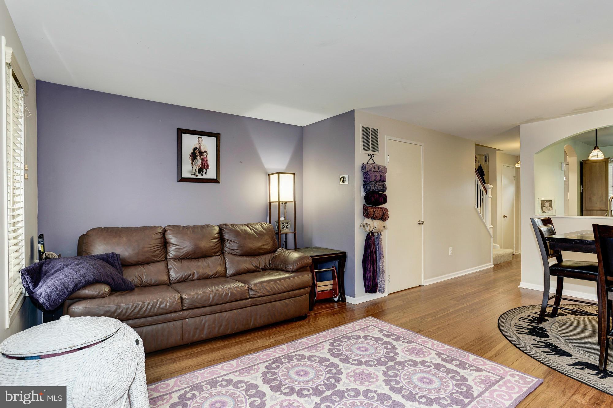 CHESTNUT HILLS - Residential