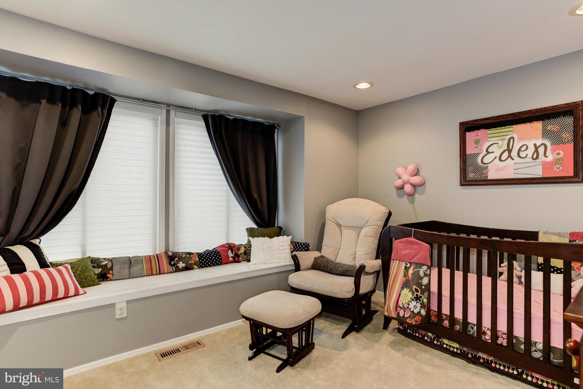 CHESTNUT HILLS - Residential