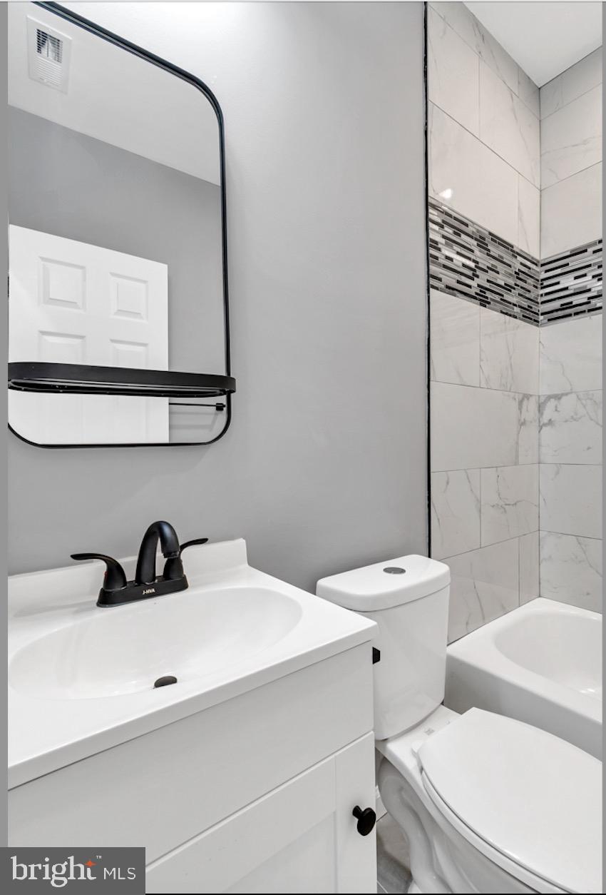 BROADWAY EAST - Residential