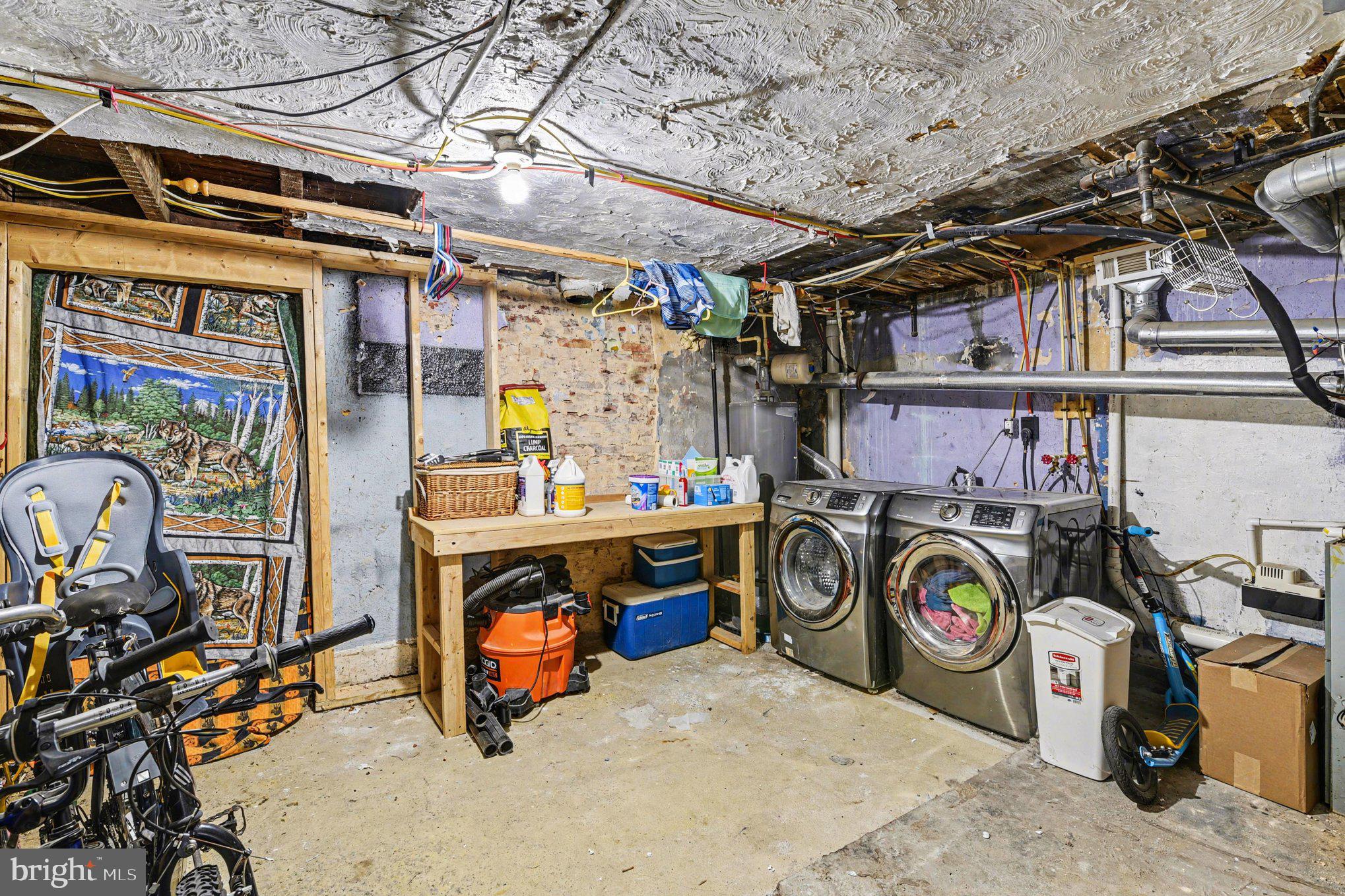 HAMPDEN HISTORIC DISTRICT - Residential