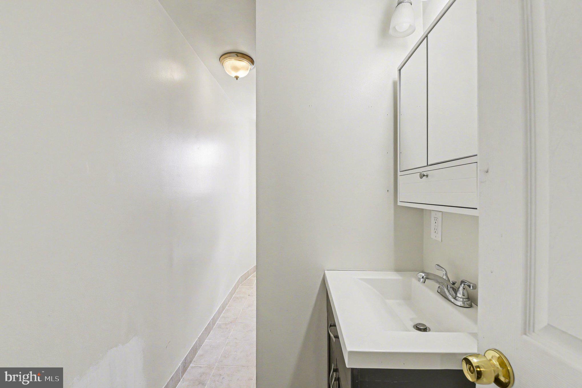 HAMPDEN HISTORIC DISTRICT - Residential