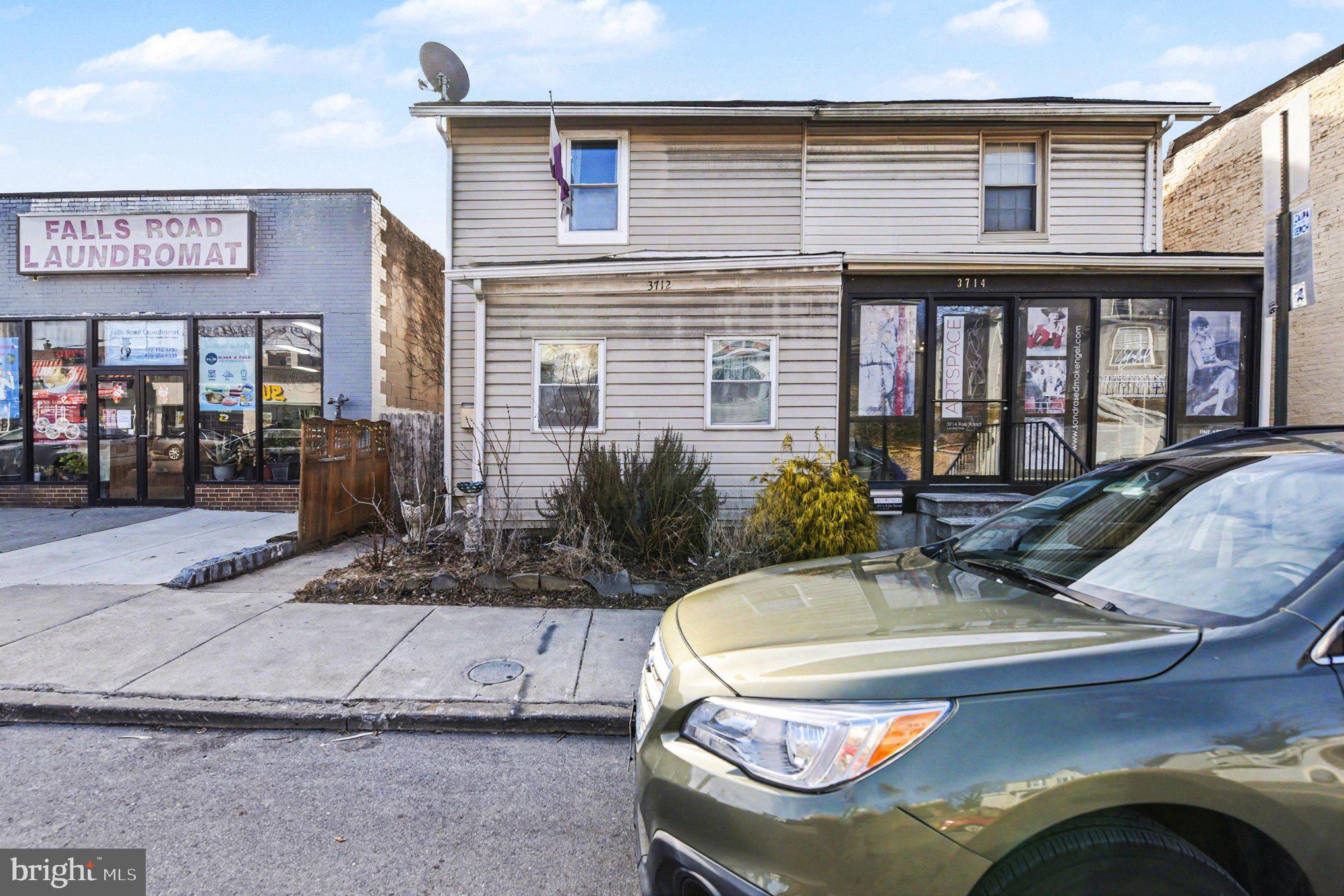 HAMPDEN HISTORIC DISTRICT - Residential