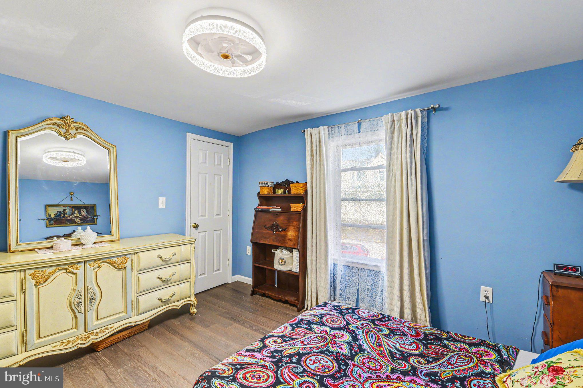 HAMPDEN HISTORIC DISTRICT - Residential