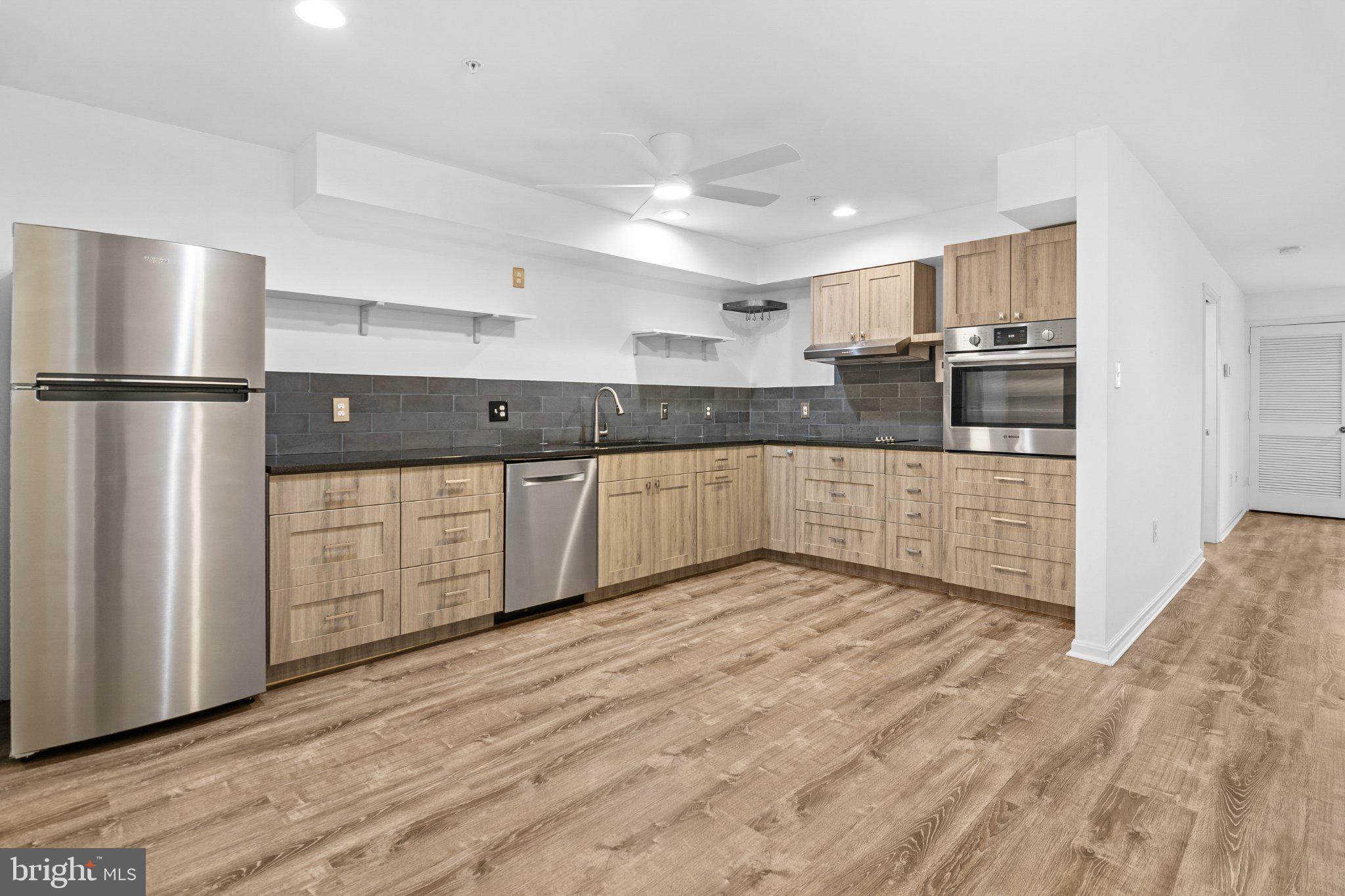 2900 SHIPMASTER WAY 116
