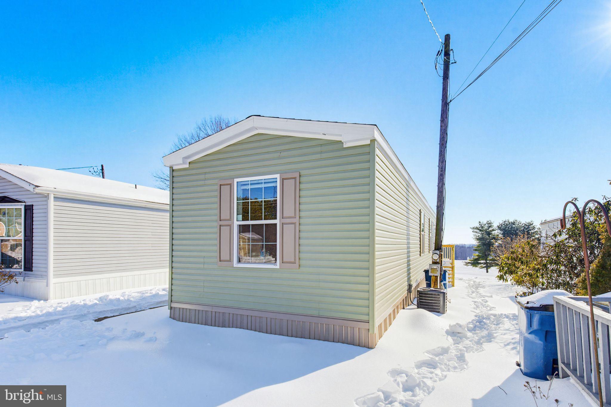 7 HIGHLAND COURT ROAD 7