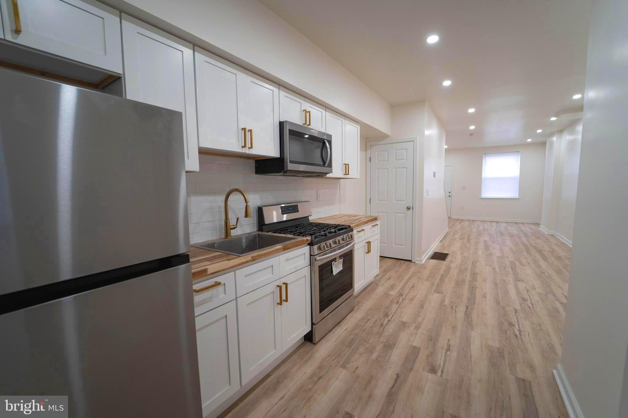 Price Reduction!!! This beautifully renovated 3-bedroom, 1.5-bathroom single-family home offers an exceptional blend of modern design and comfort. Thoughtfully updated, this home features stunning new flooring throughout, high-quality finishes, and a layout that emphasizes both style and practicality. The kitchen is a chef’s delight, equipped with sleek stainless steel appliances, premium cabinetry, and a well-designed workspace. A convenient half bathroom is located on the first floor, while the private outdoor patio provides a perfect spot for entertaining or relaxing.
Upstairs, you'll find three spacious bedrooms with ample closet space and a full bathroom, all showcasing contemporary design elements. Additional features include washer and dryer hookups, as well as central air and heat, ensuring comfort year-round.
This property also qualifies for numerous first-time homebuyer grants, including neighborhood-specific programs, making it an excellent opportunity to own a home. Don’t miss your chance to experience elevated living in this newly renovated gem!