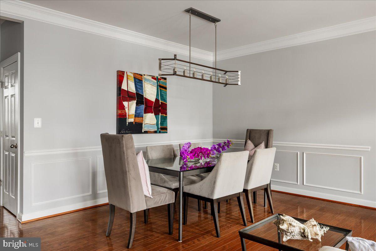 RIVER POINTE - Residential