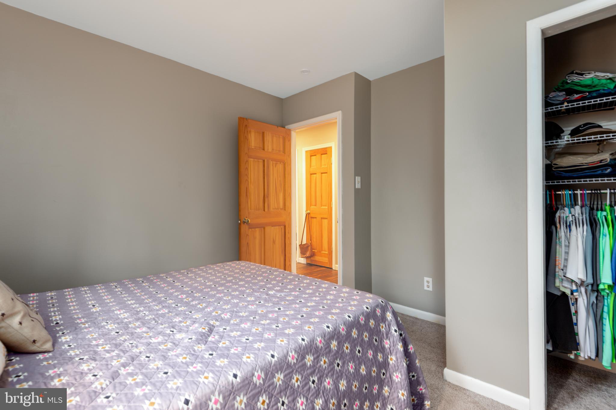 WHITE ROCK ACRES - Residential