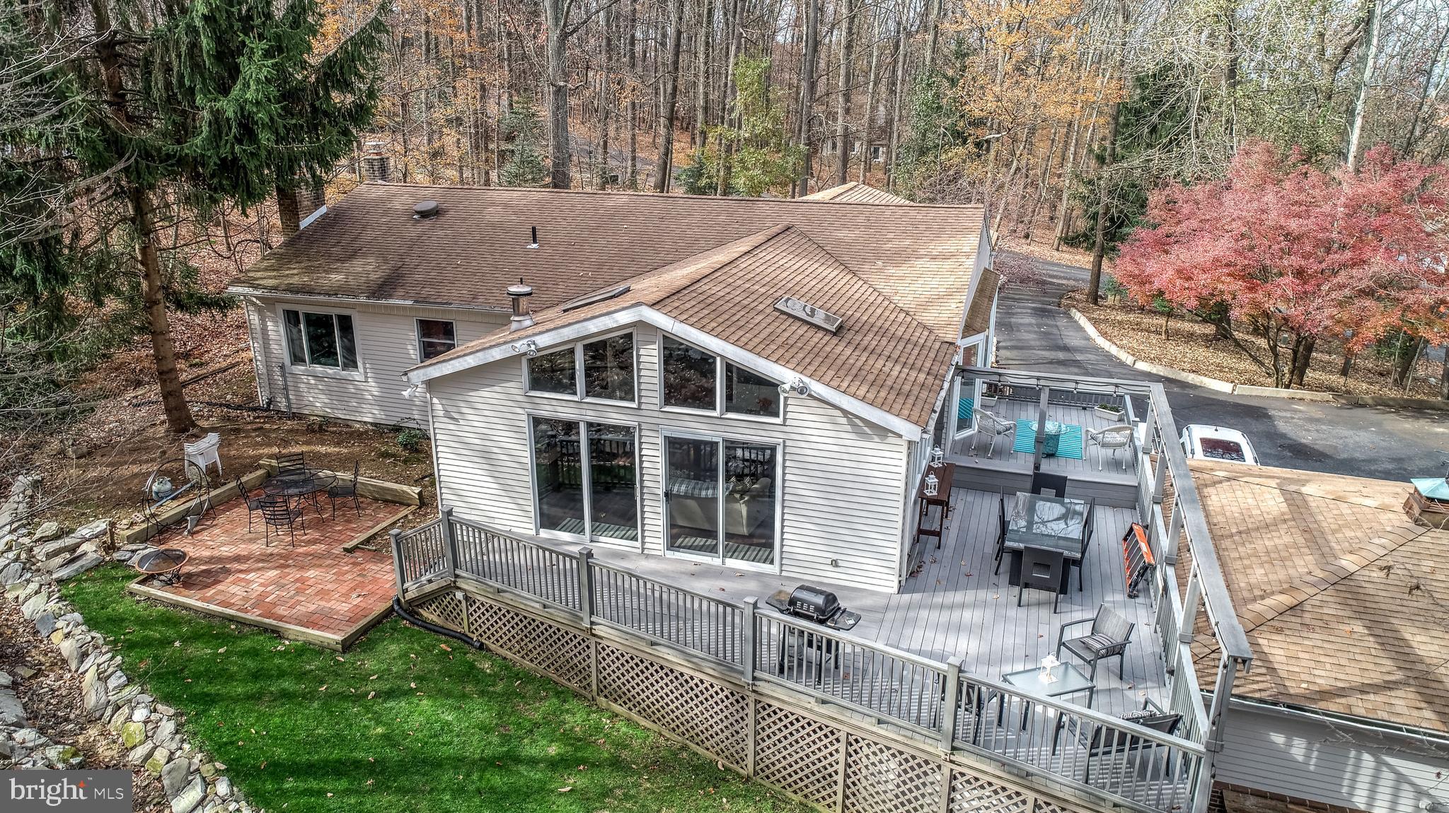 WHITE ROCK ACRES - Residential