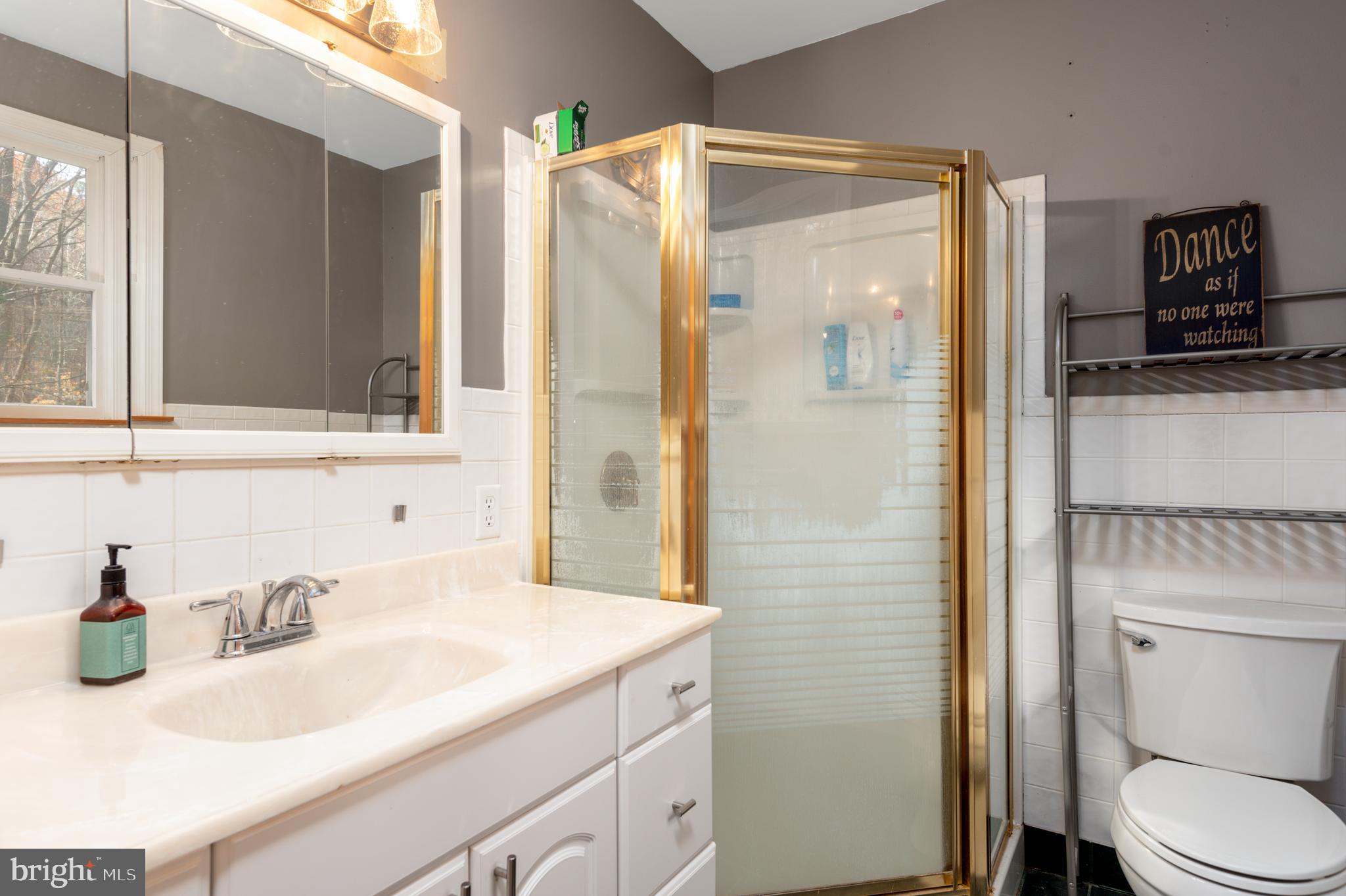 WHITE ROCK ACRES - Residential