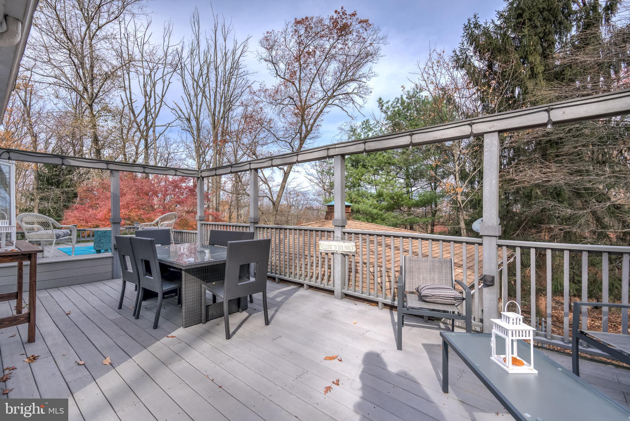 WHITE ROCK ACRES - Residential