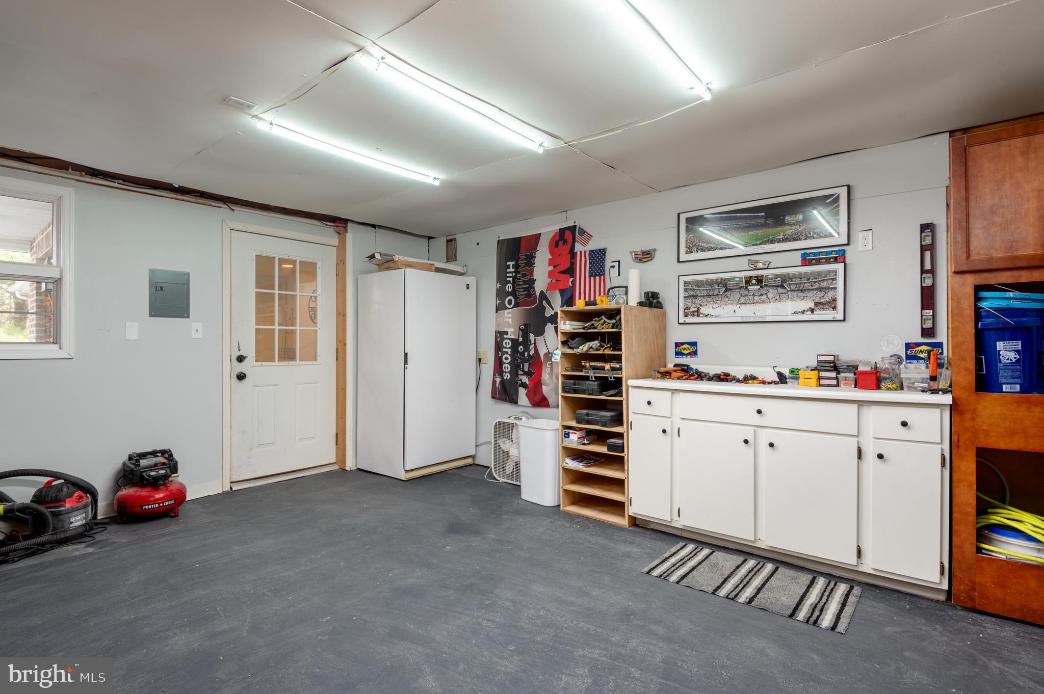 WHITE ROCK ACRES - Residential