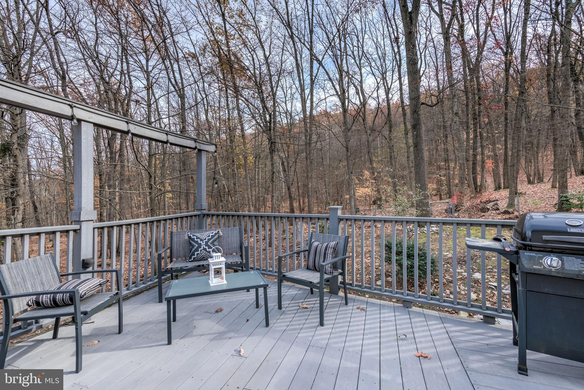 WHITE ROCK ACRES - Residential