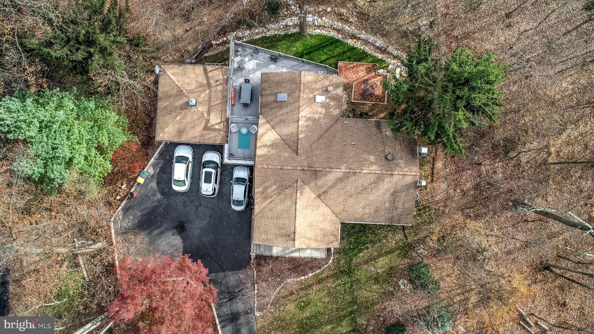 WHITE ROCK ACRES - Residential