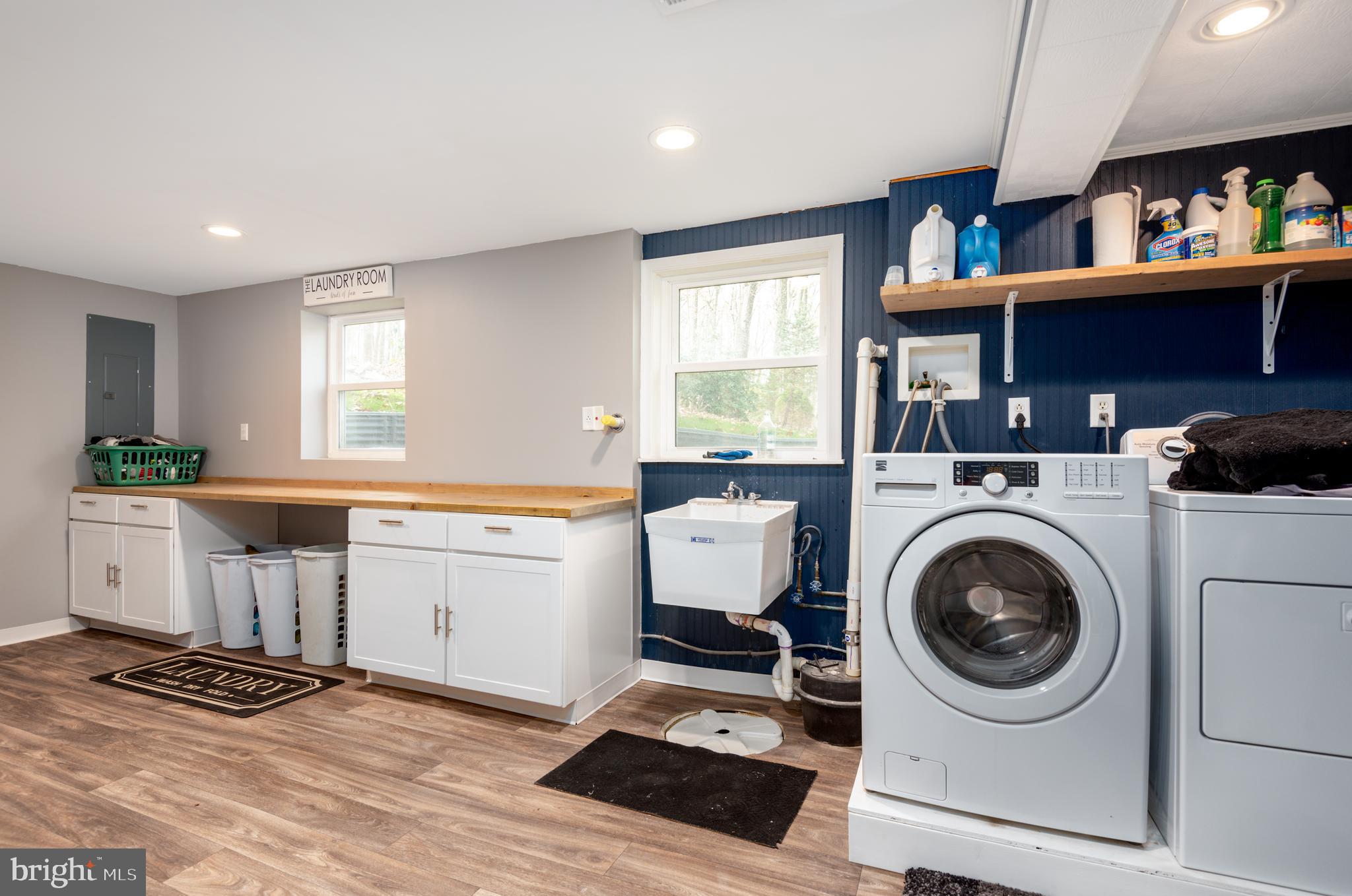 WHITE ROCK ACRES - Residential