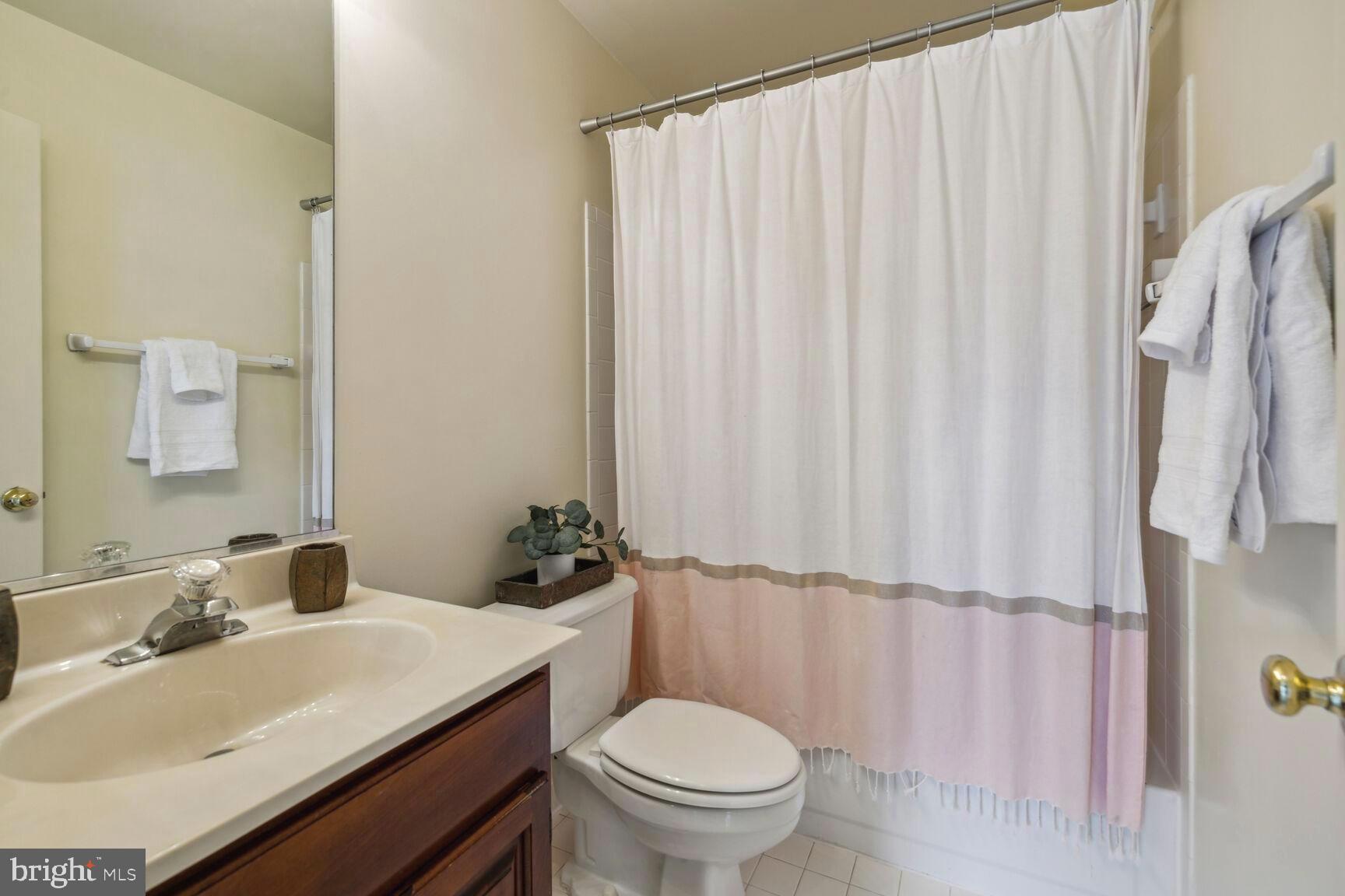 DECOVERLY ADVENTURE - Residential