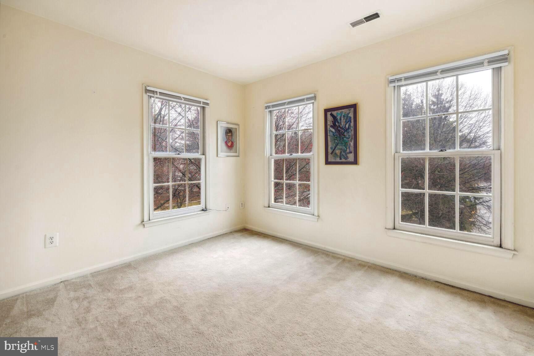 DECOVERLY ADVENTURE - Residential