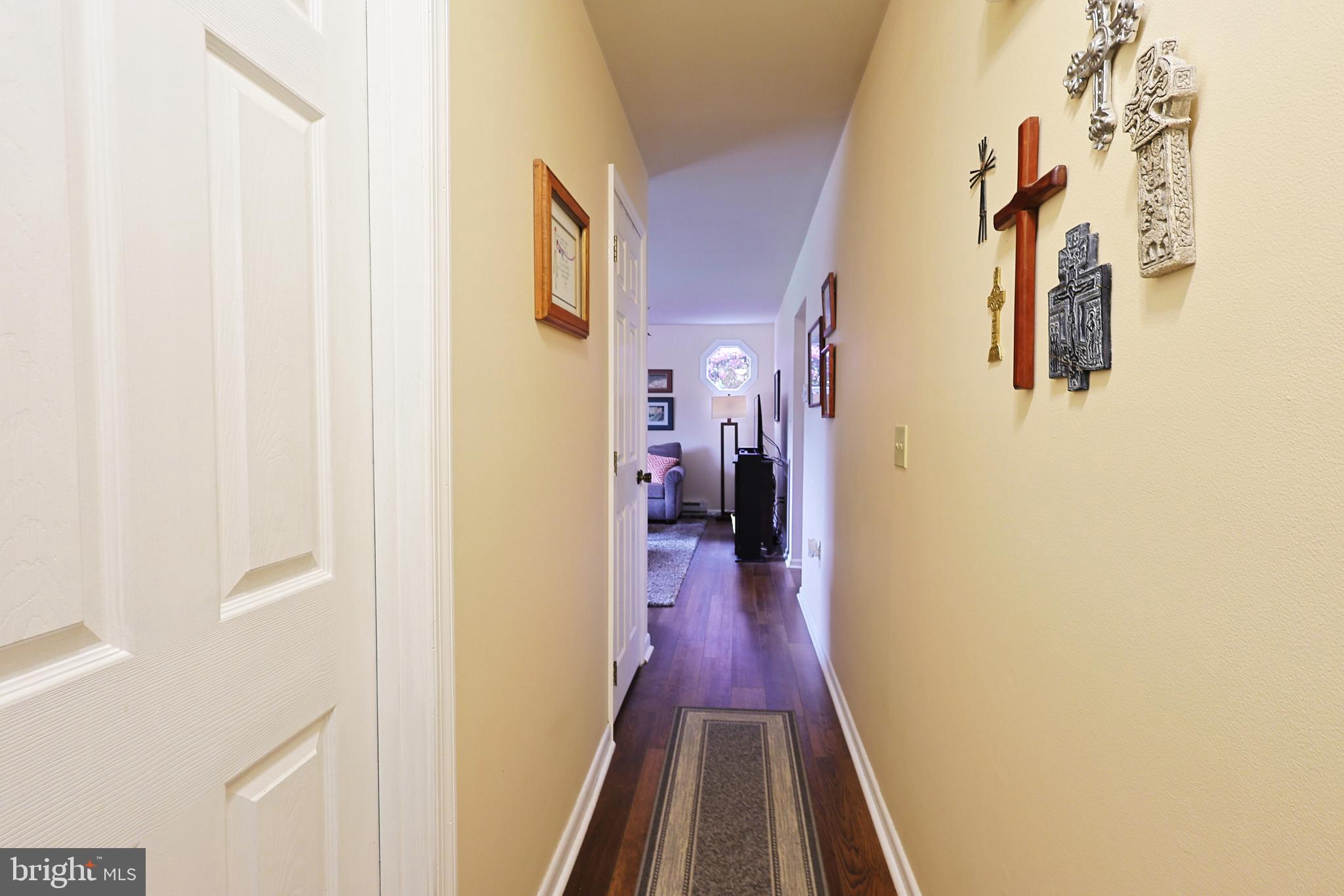 WHITE OAKS - Residential