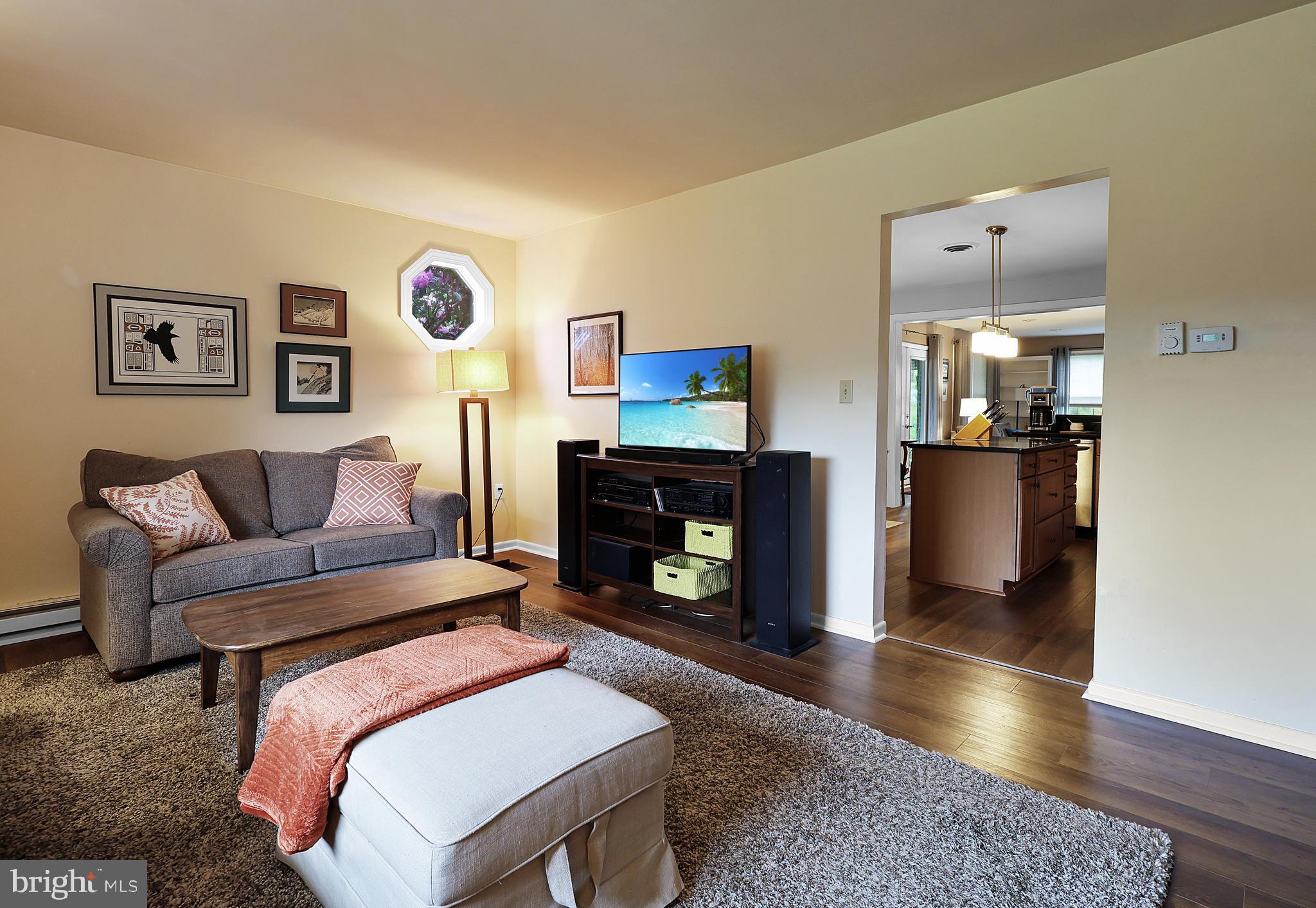 WHITE OAKS - Residential