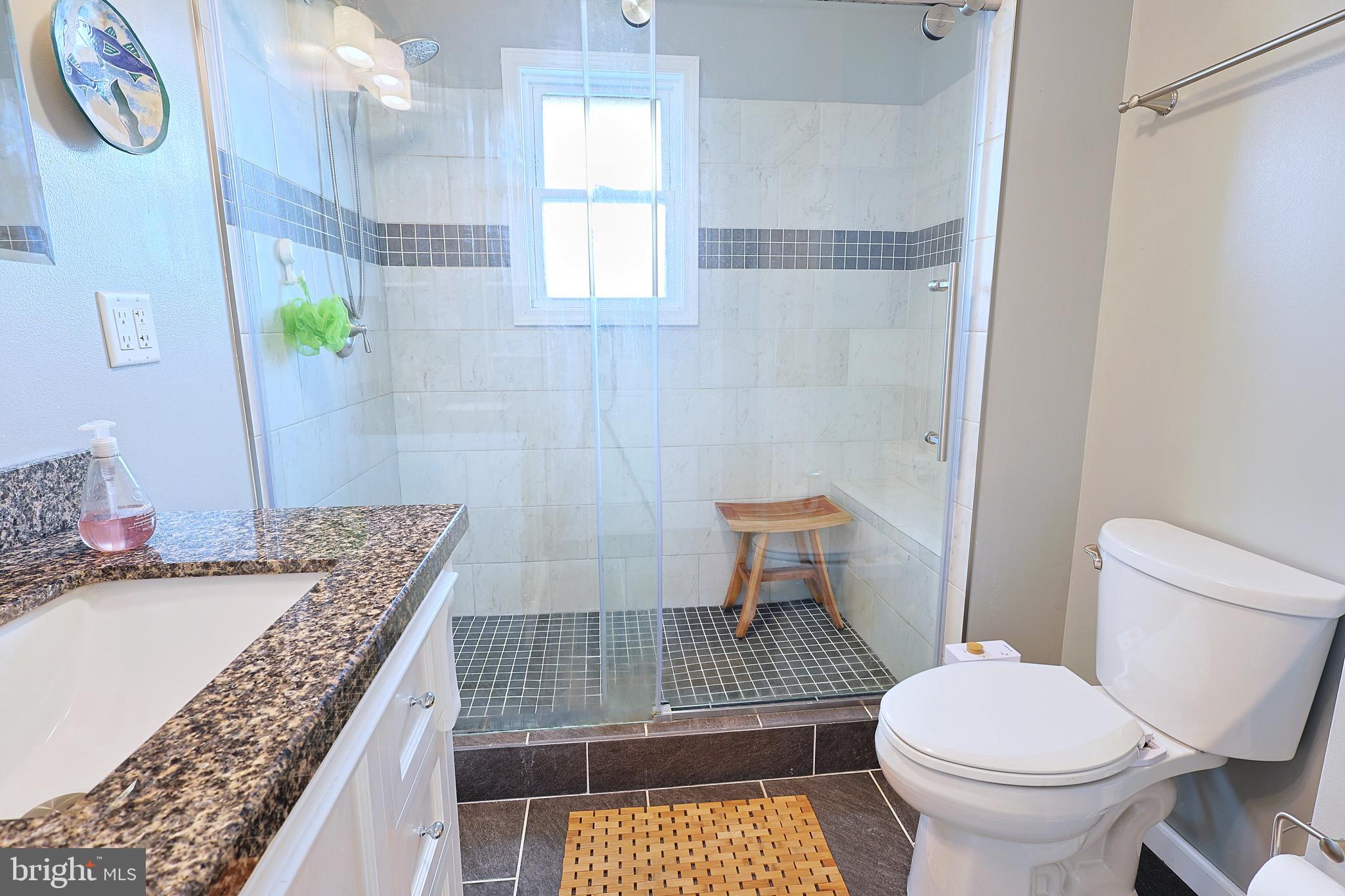 WHITE OAKS - Residential