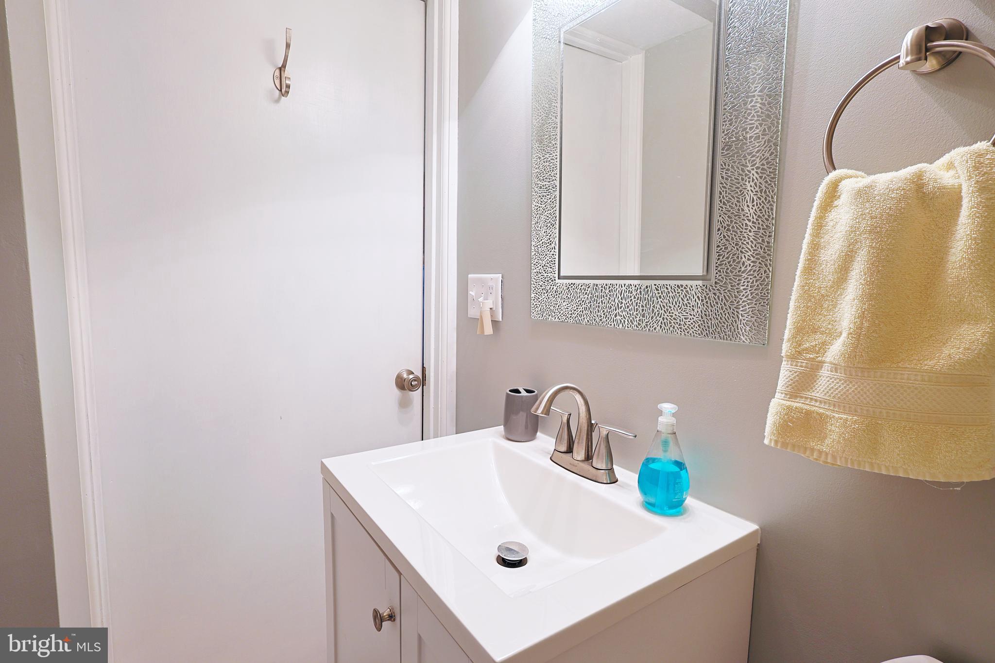 WHITE OAKS - Residential