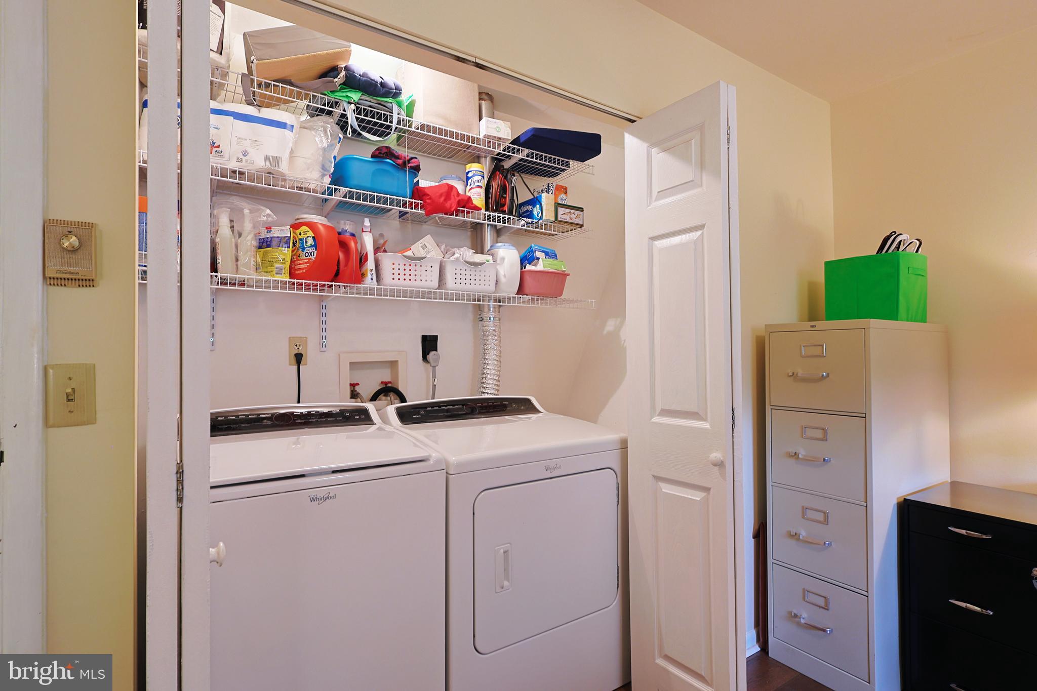 WHITE OAKS - Residential