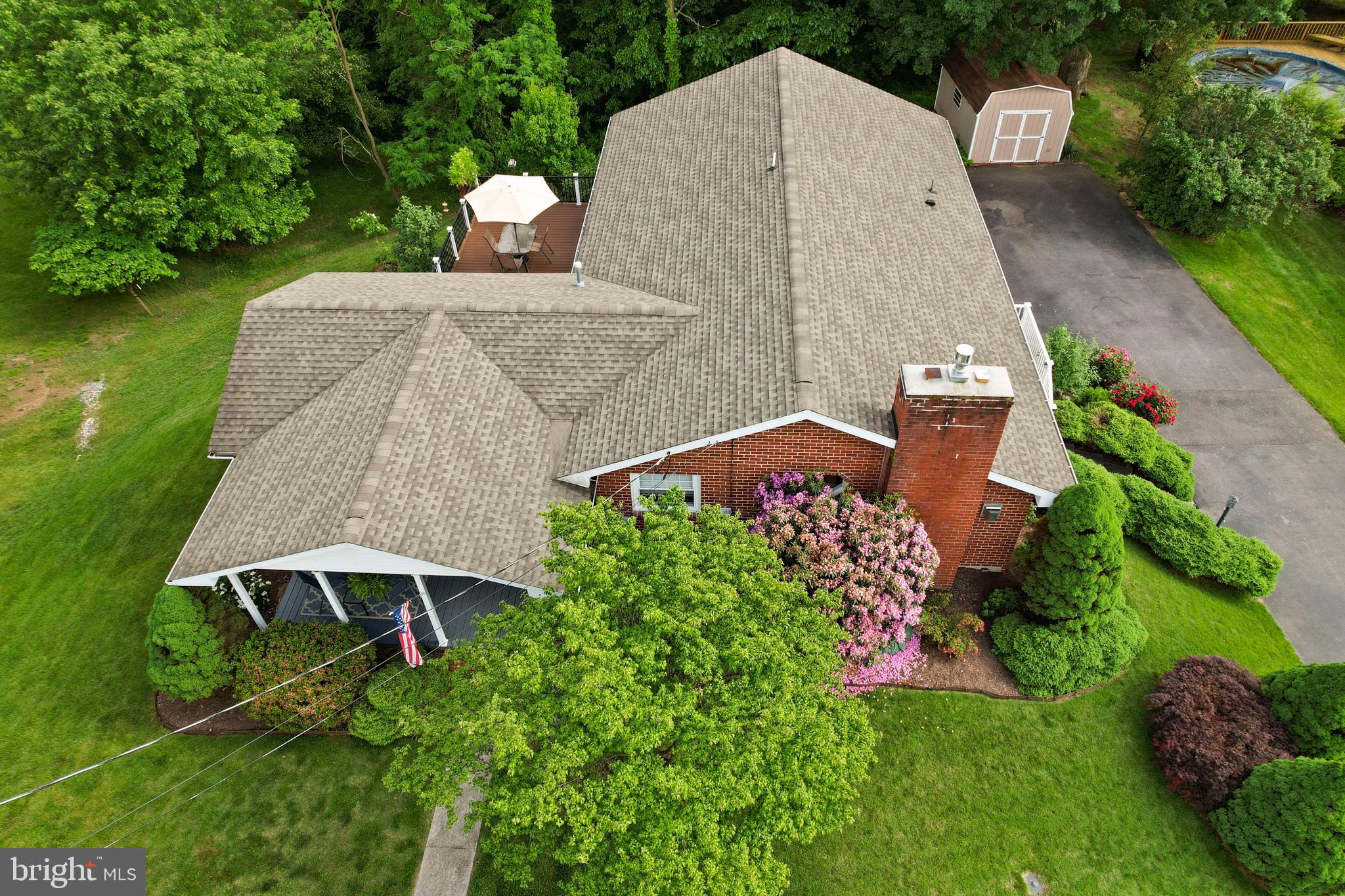 WHITE OAKS - Residential