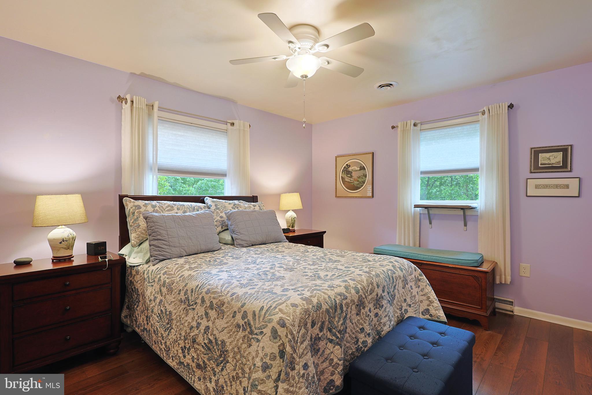 WHITE OAKS - Residential