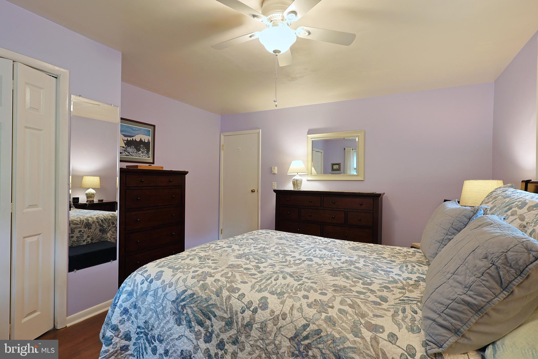 WHITE OAKS - Residential