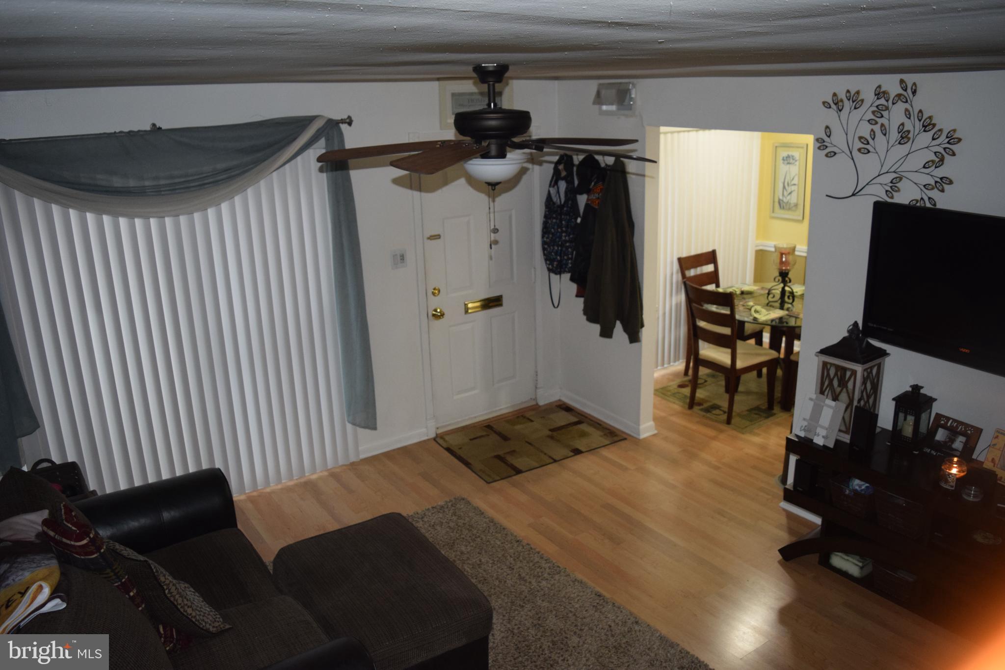 YORKTOWN - Residential