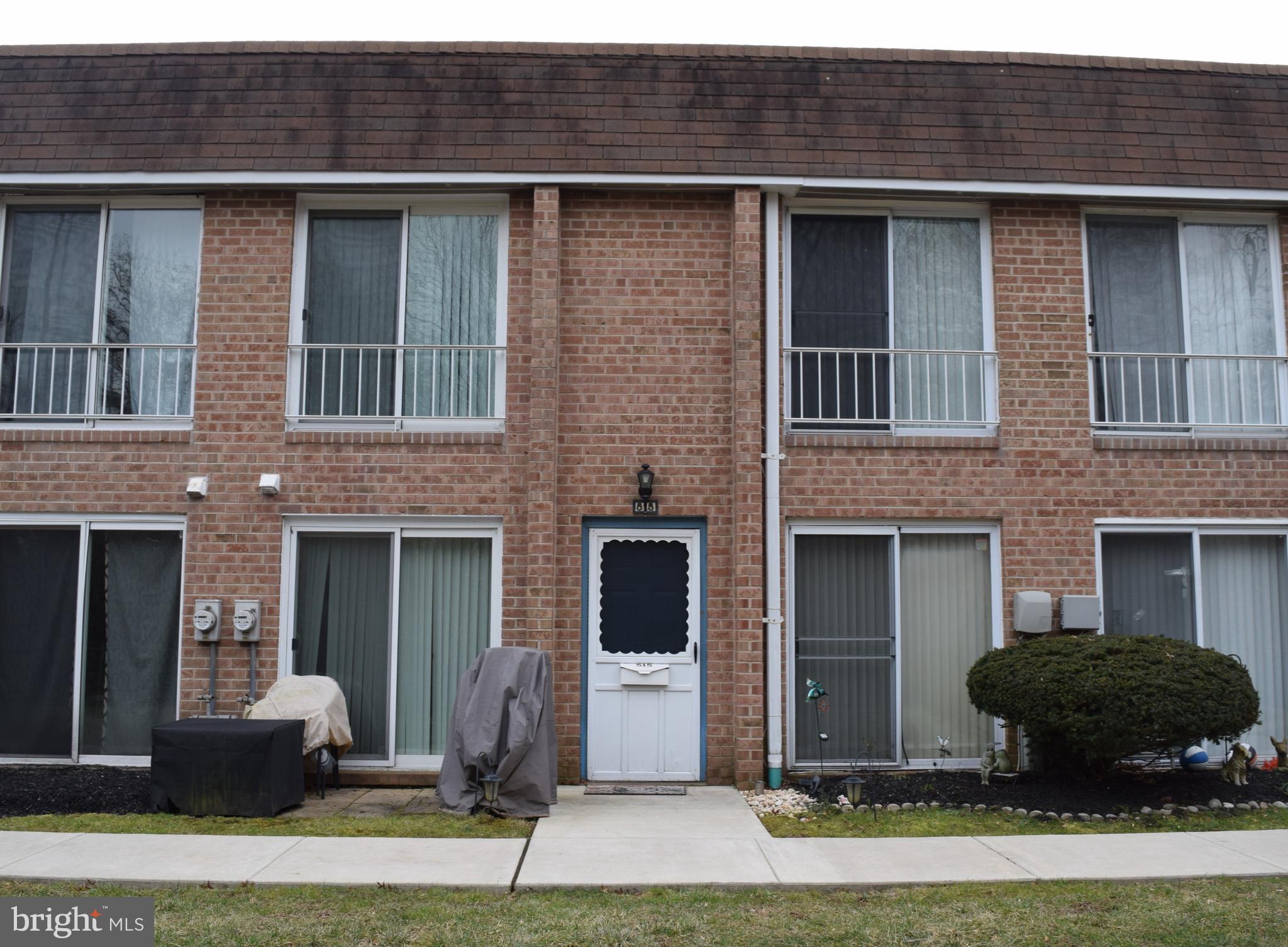 YORKTOWN - Residential