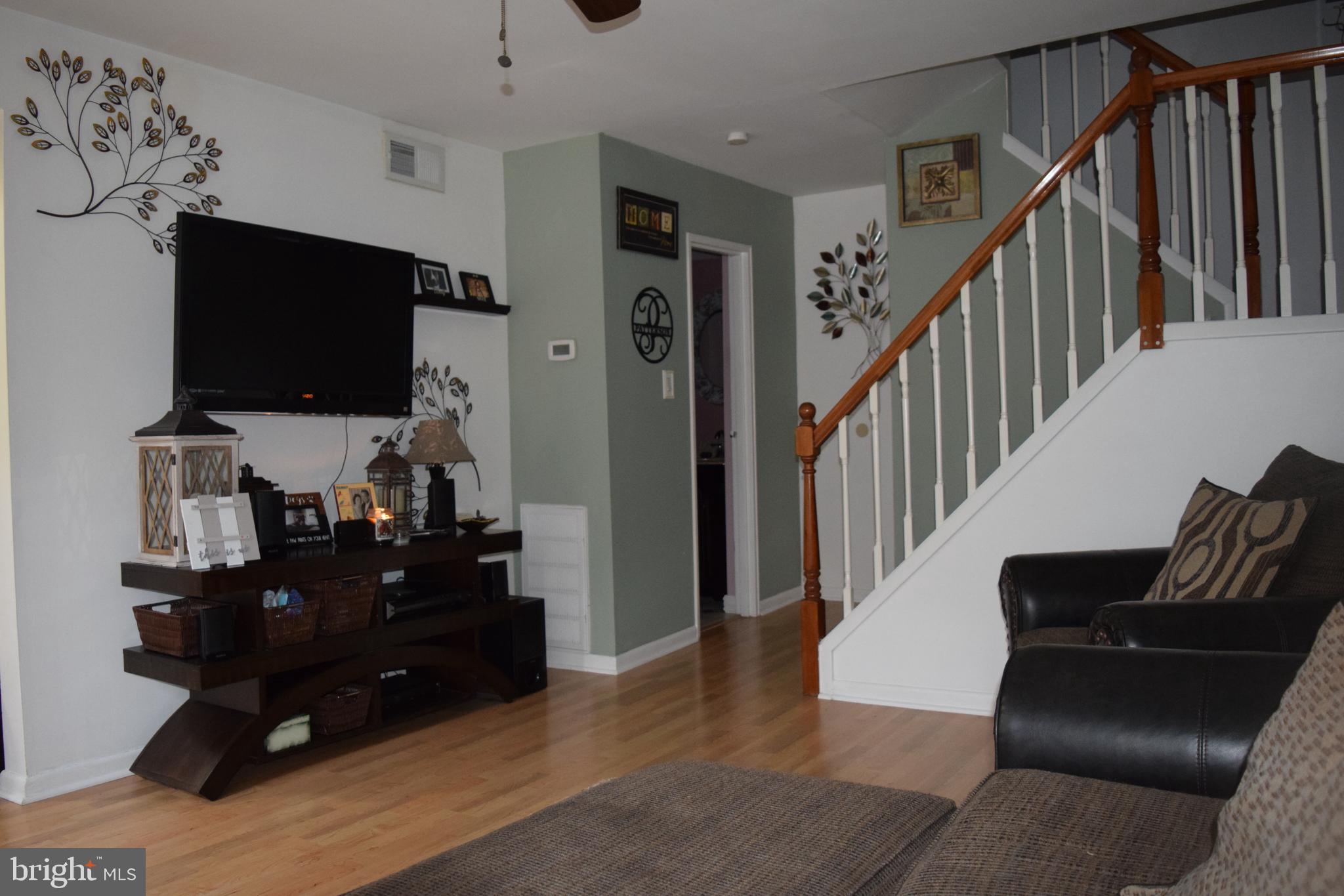 YORKTOWN - Residential