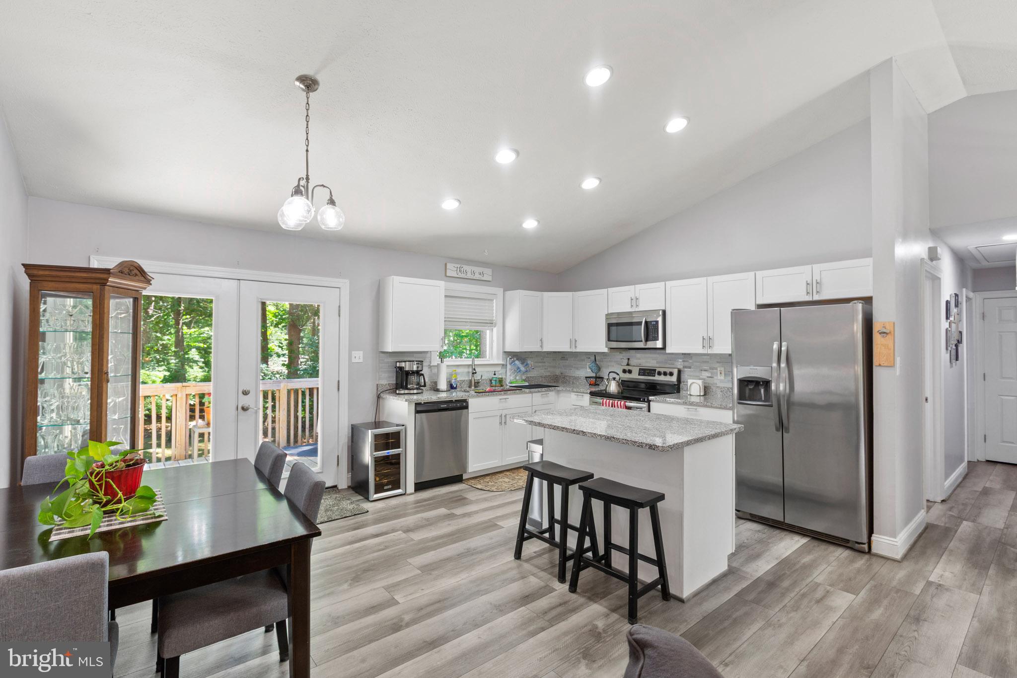 513 CHISHOLM TRAIL