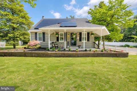 Homes For Sale - 421 New Jersey Avenue<br/> Gloucester County, NATIONAL PARK, NJ 08063
