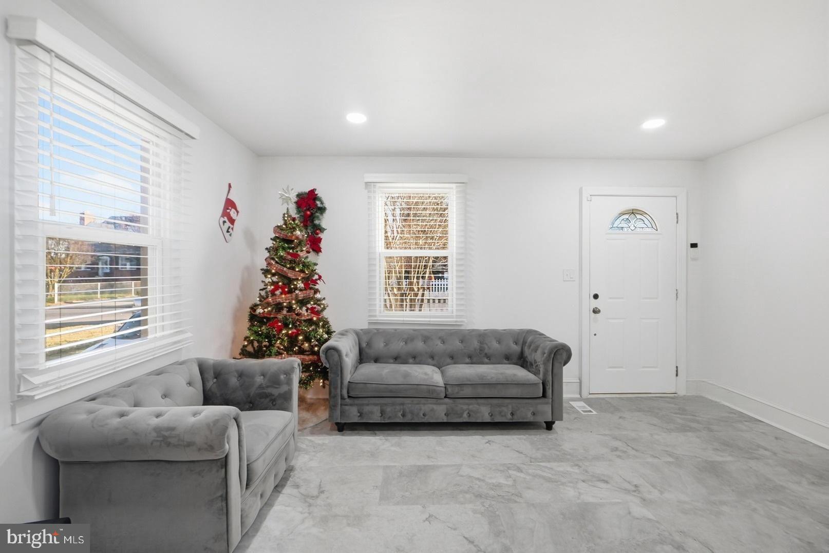 BROOKLYN HEIGHTS - Residential