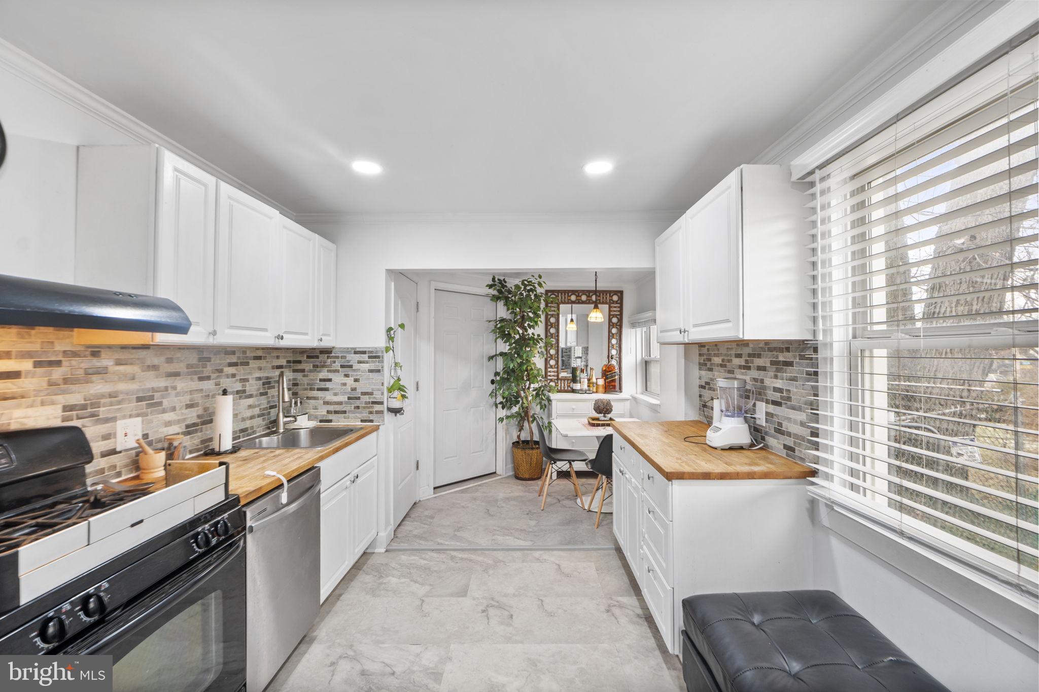 BROOKLYN HEIGHTS - Residential