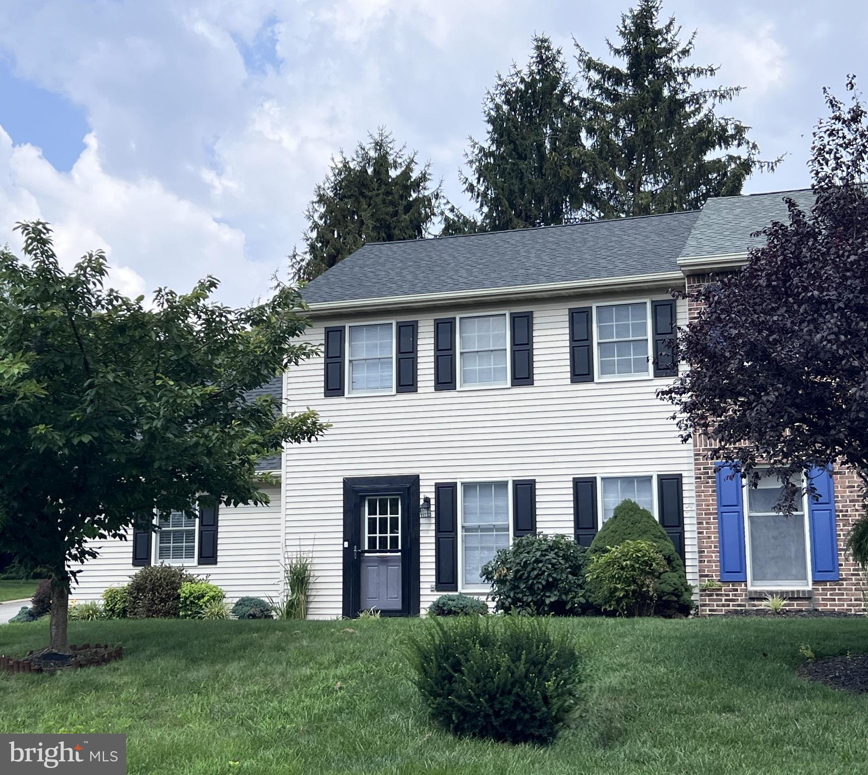 RED LION - Residential Lease