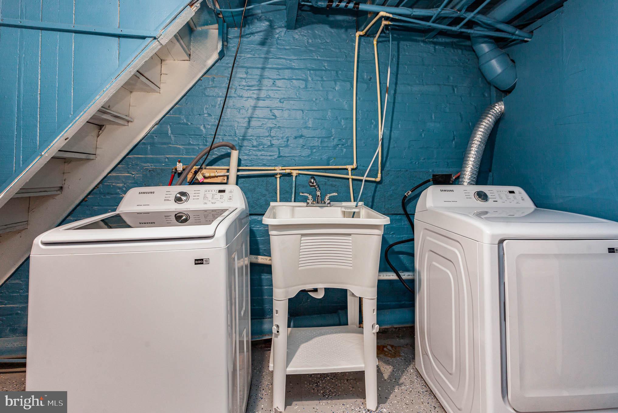 MCELDERRY PARK - Residential