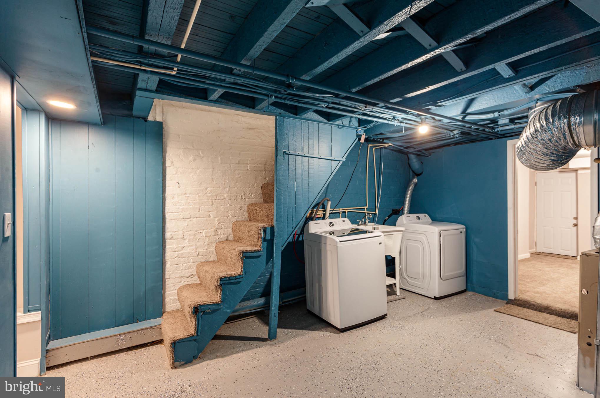 MCELDERRY PARK - Residential