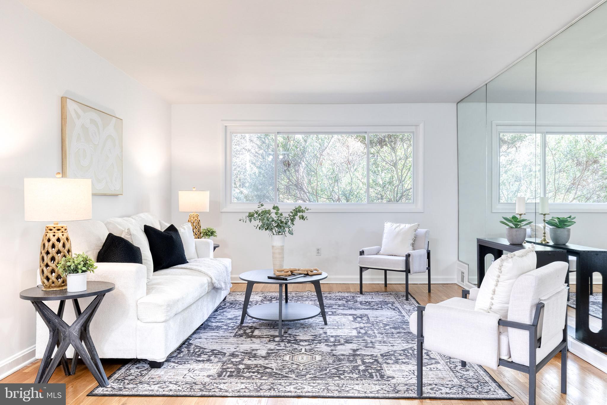 COLLEGE PARK ESTATES - Residential