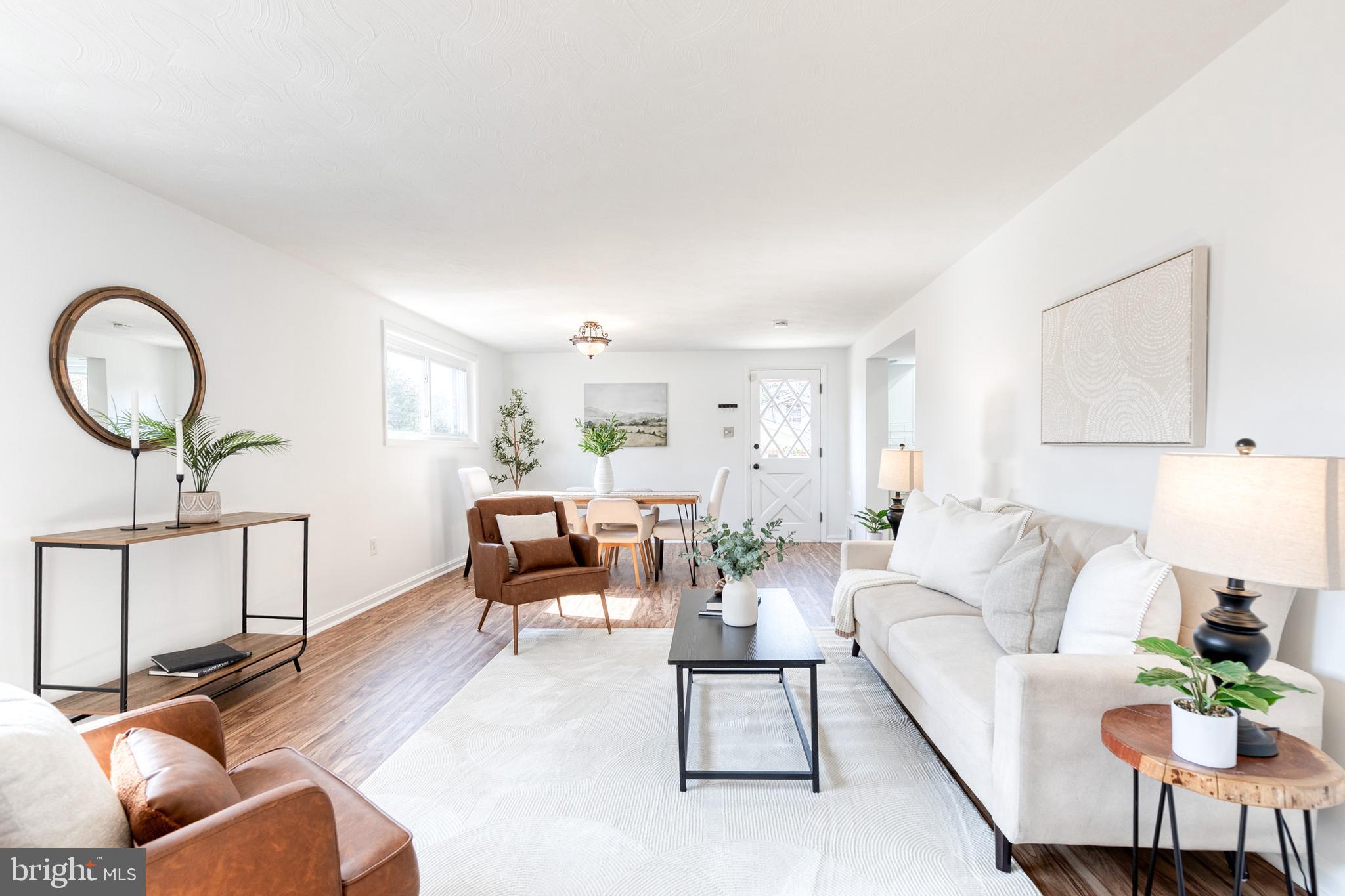 COLLEGE PARK ESTATES - Residential