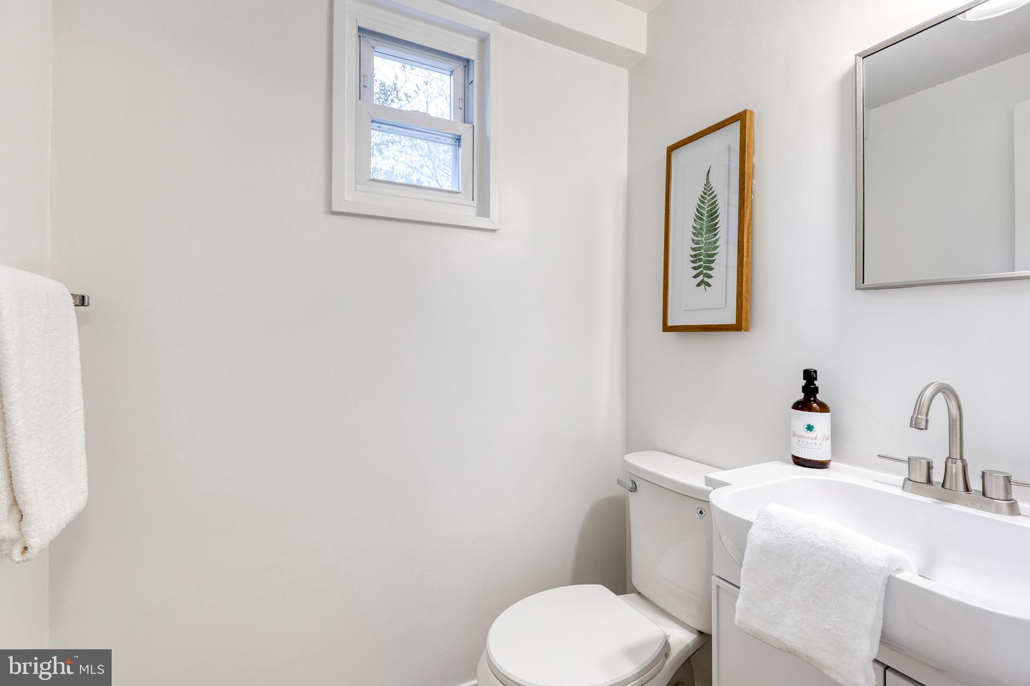 COLLEGE PARK ESTATES - Residential