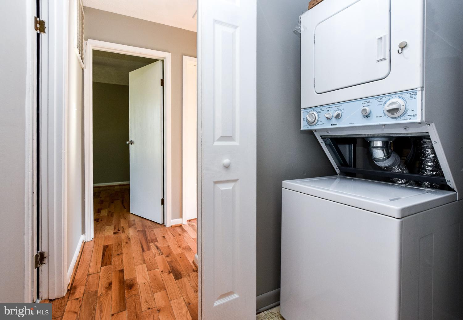 EVANSTON - Residential