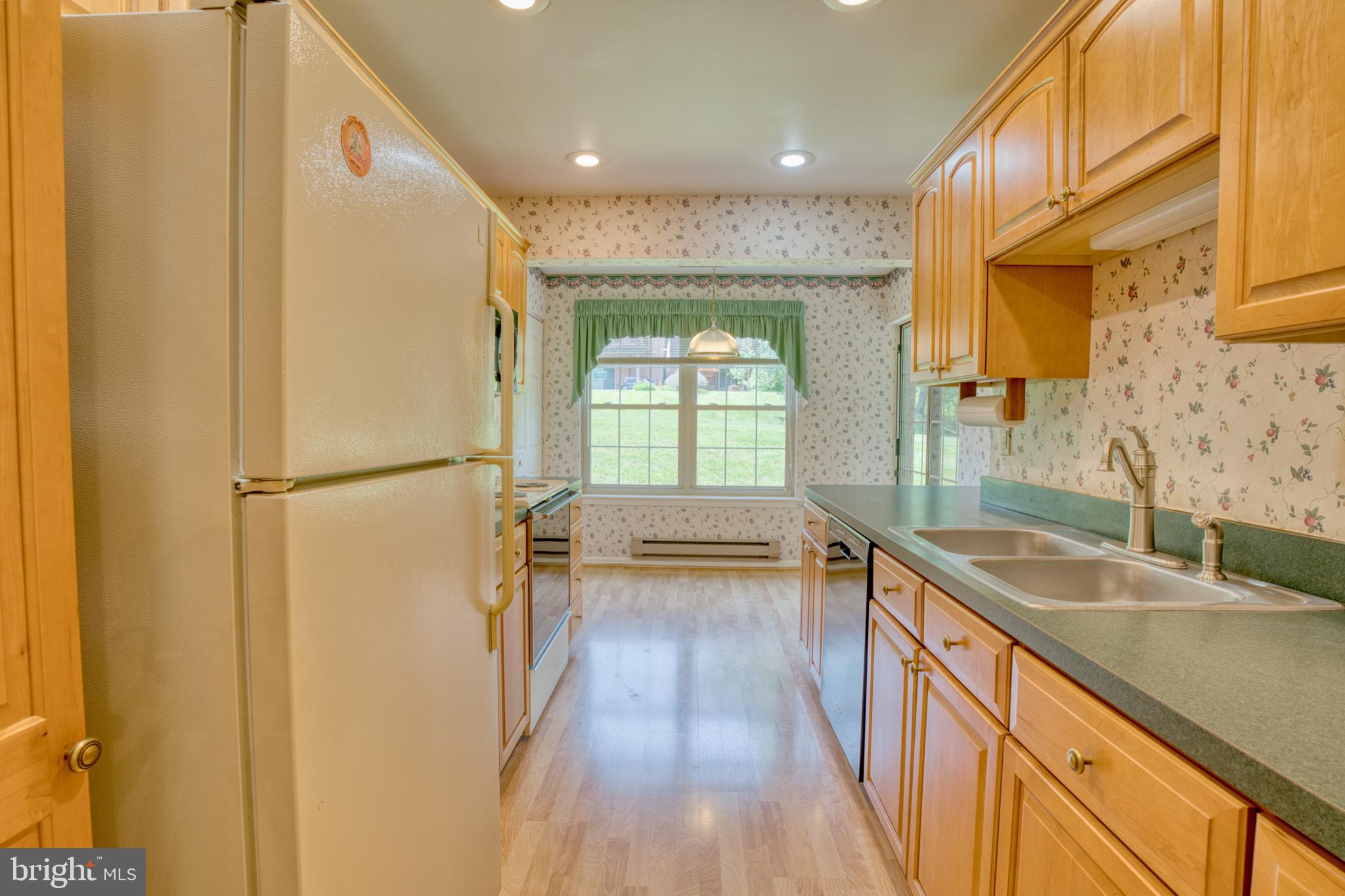 RAINFLOWER/LOVETON - Residential