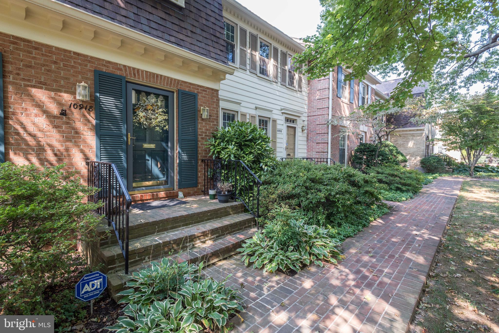 CREST OF WICKFORD - Residential