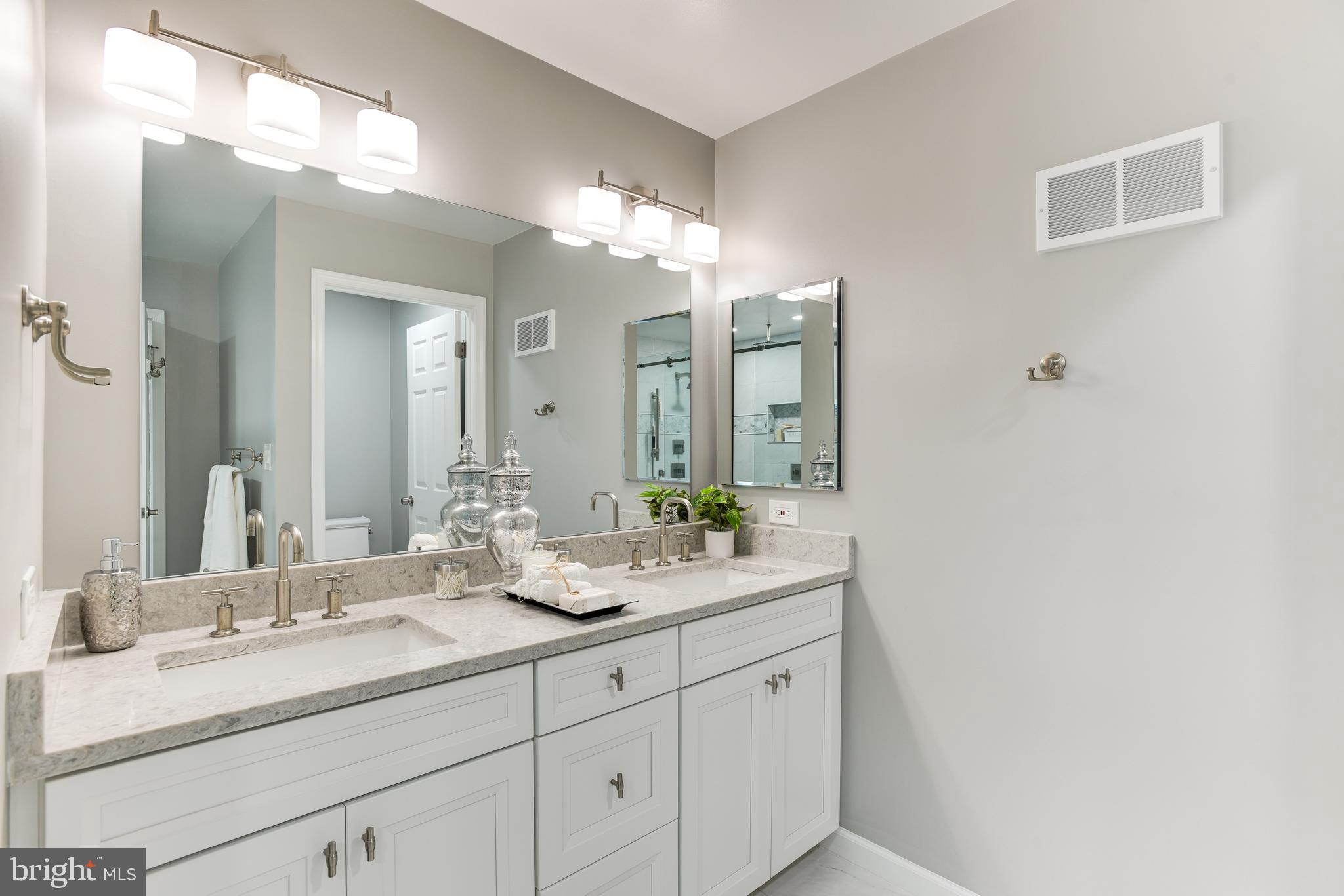 CREST OF WICKFORD - Residential