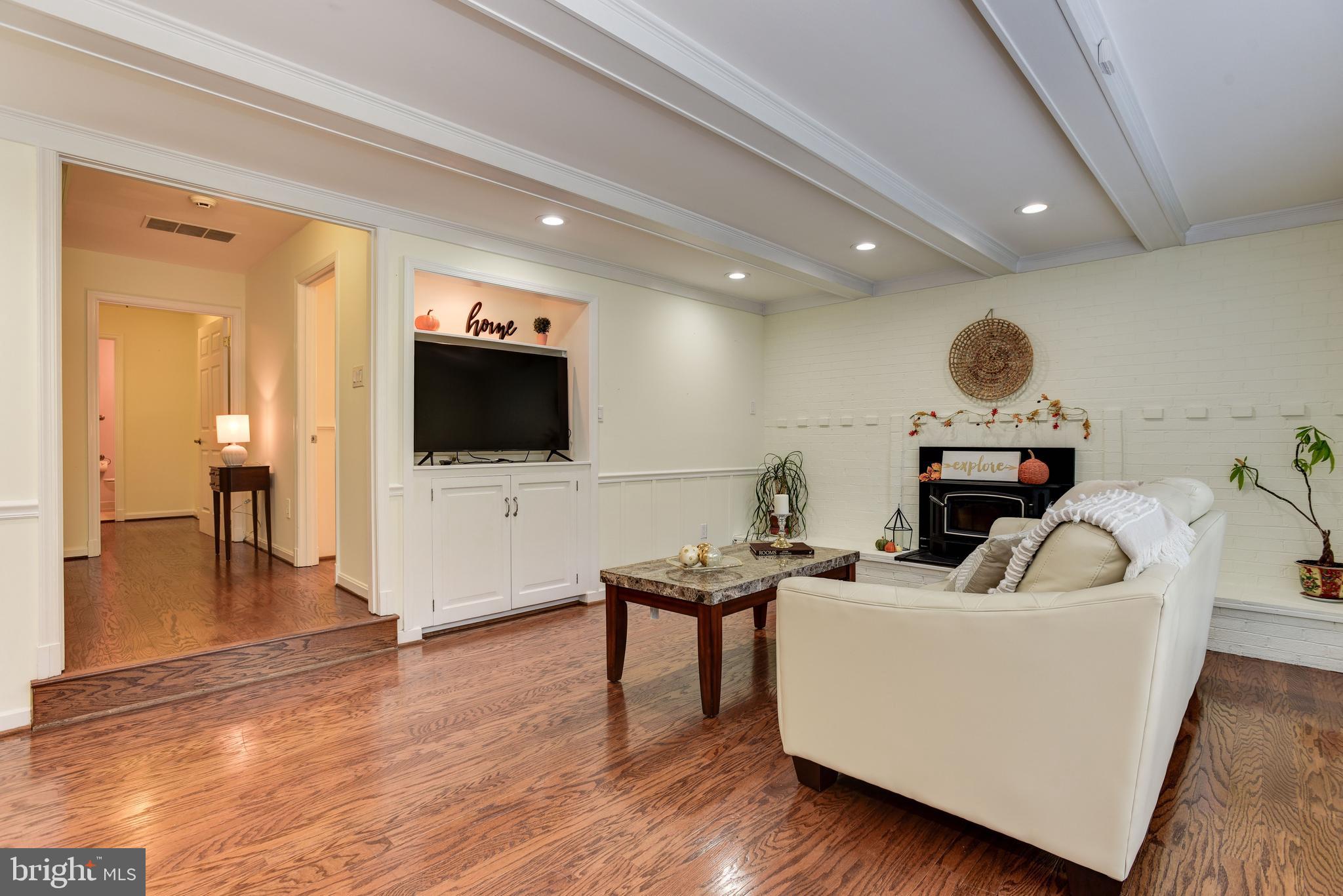 CREST OF WICKFORD - Residential