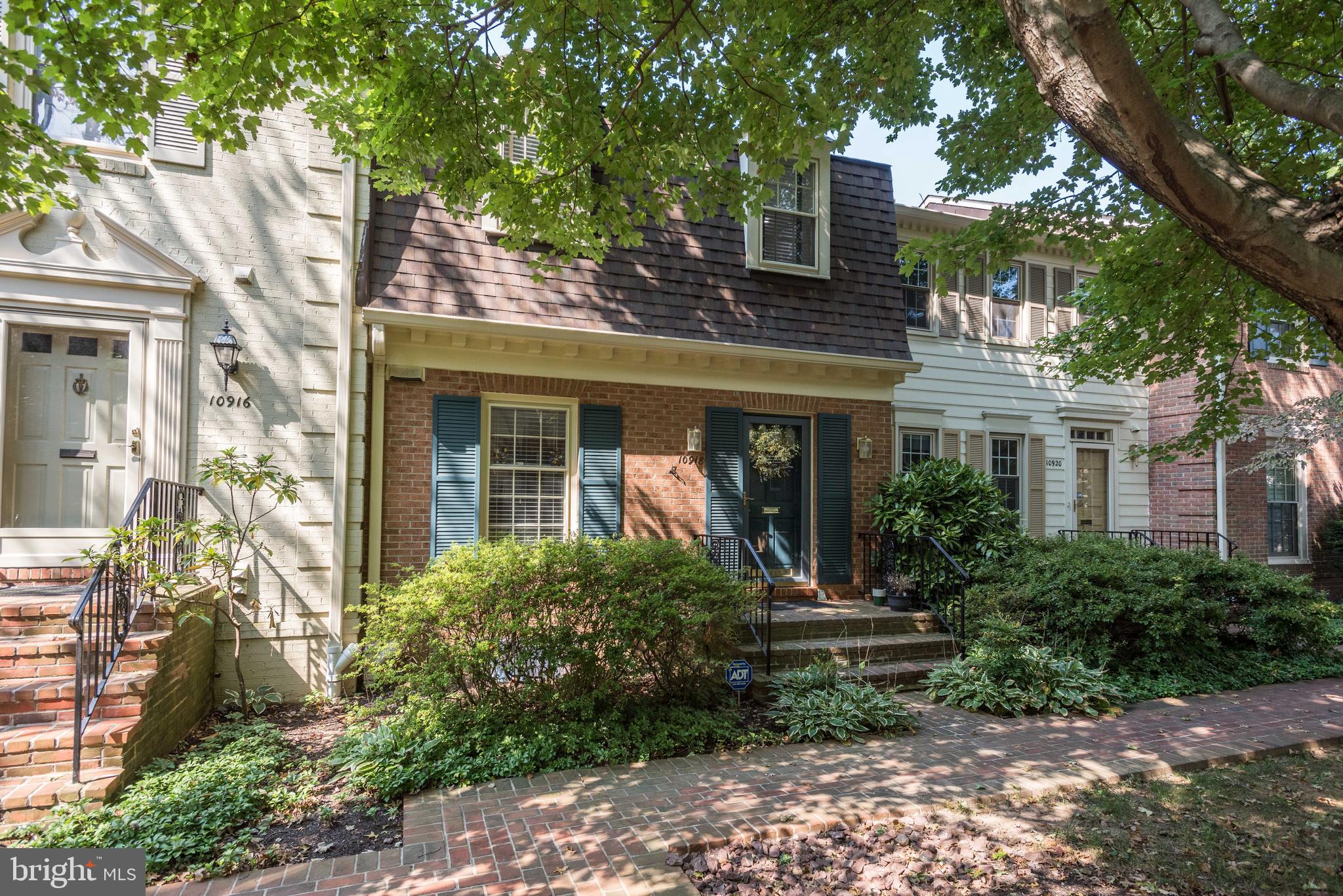 CREST OF WICKFORD - Residential